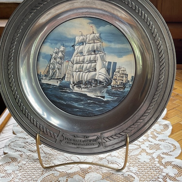 Commemorative plate, tall ships gather in NY harbor 1976 - Picture 10 of 11